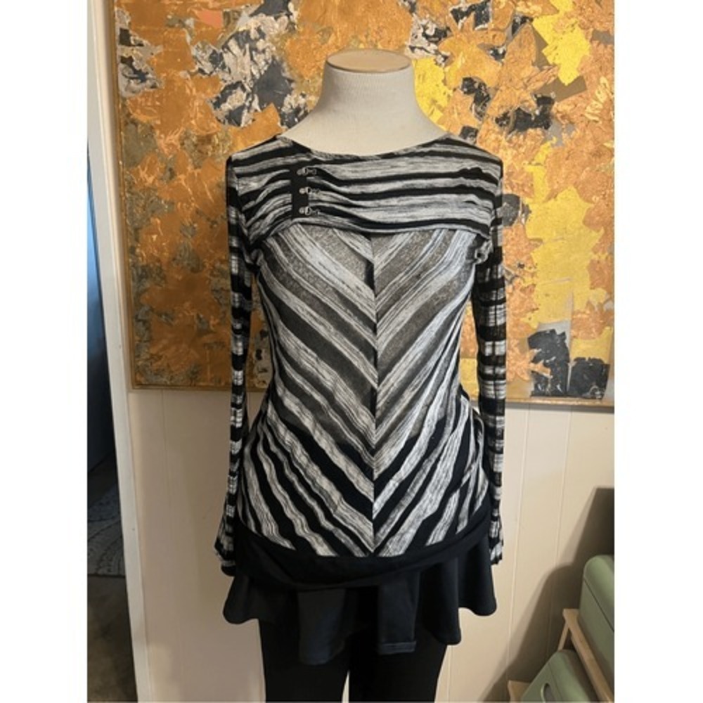 Artsy Komarov Sheer Striped Gray & Black Tunic Size M